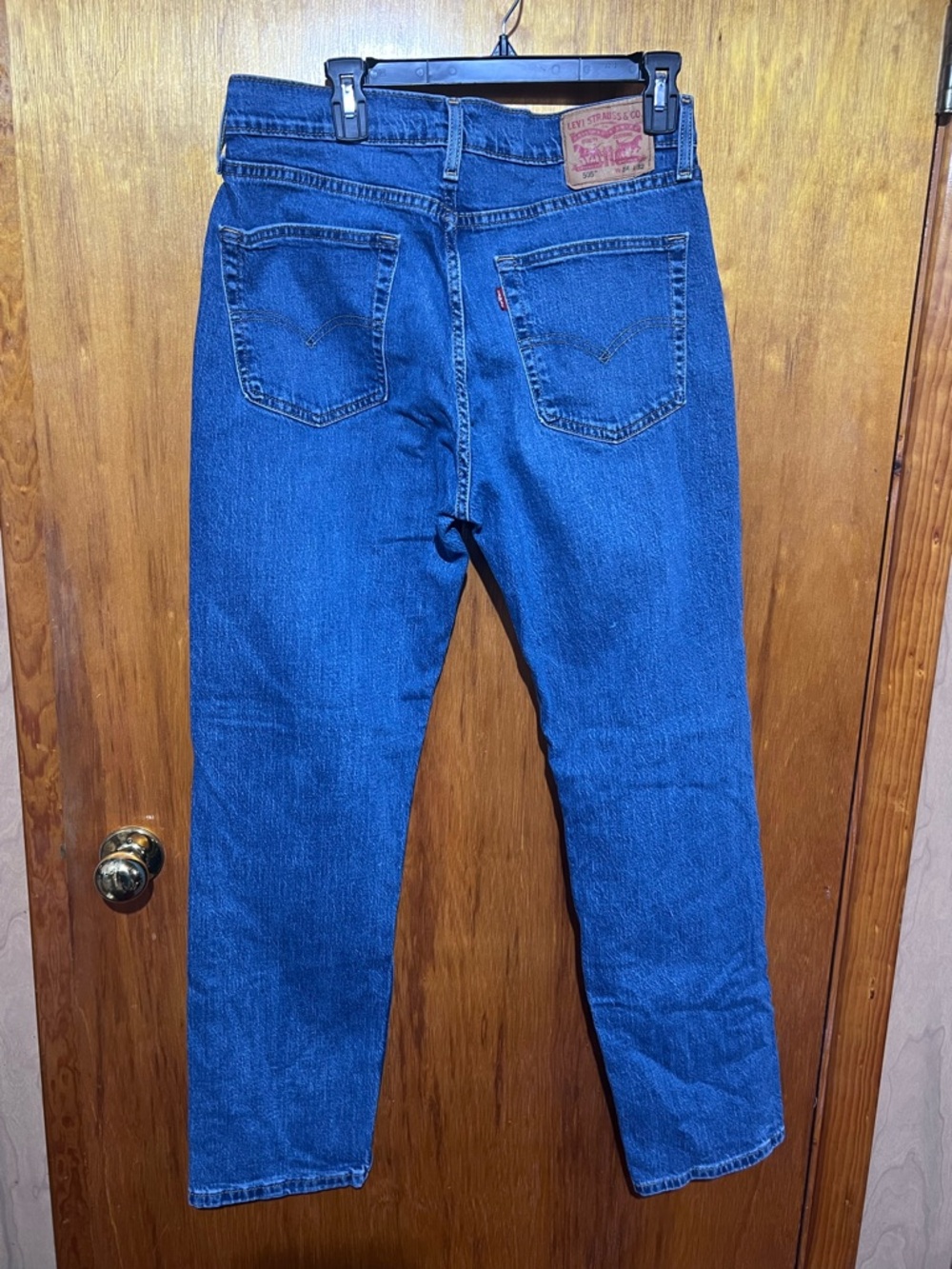 Levi’s 505 Jeans Size 34x32” Like New Medium Blue Color